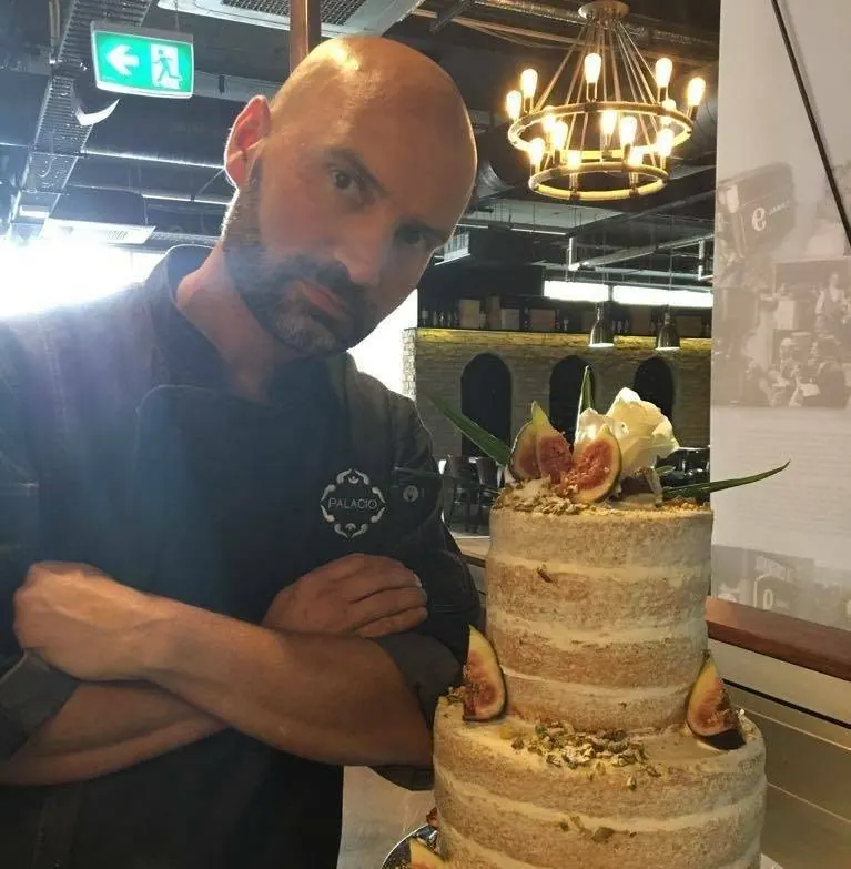 Chef Dinis Pinto no Palacio Petersham, Sydney, Austrália